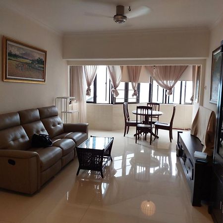 Batu Ferringhi Luxury Seaview Suite - 3Br エクステリア 写真